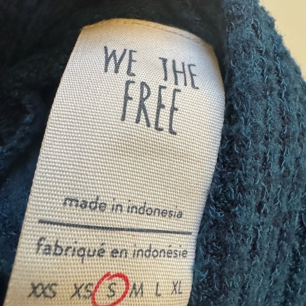 Free People We The Free Kitty Waffle Knit Tunic Top Blue Cowl Neck Sweater - Picture 4 of 5
